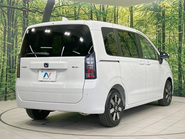 ☆全国のネクステージからお取り寄せが可能※!遠方の店舗に展示してあるクルマが気になる場合も、最寄りの店舗でご覧いただくことが可能です!是非私たちに要望をお聞かせください!※別途費用