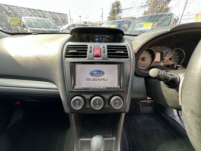 �i�r�������A�[���������y�E�f���������y���݂��������B