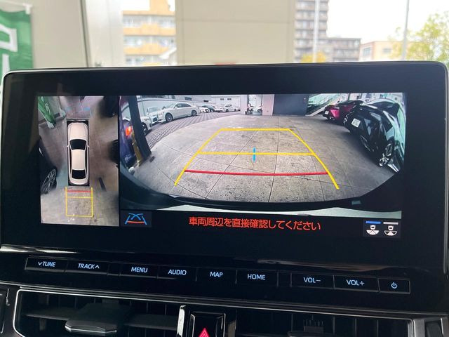 �y�p�m���~�b�N�r���[���j�^�[�z��p�̃J�����ɂ��A�ォ�猩���낵���悤�Ȏ��_��360�x�N���}�̎��͂��m�F���邱�Ƃ��ł��܂������p�������m�F���₷���A�����ꏊ�ł̐؂�Ԃ��⒓�Ԃ��X���[�Y�ɍs���܂��B