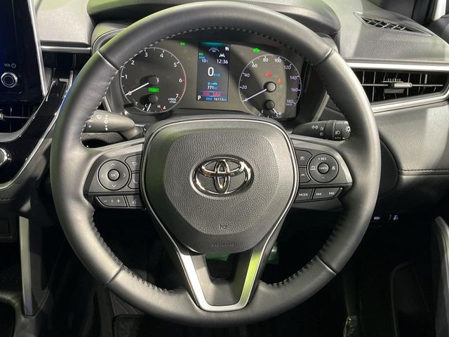 �y�����v�����X�e�A�����O�z�㎿�Ȋv���g�p���邱�ƂŁA��ɂ����������݂ƂĂ��^�]���₷���n���h���ł���