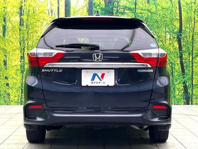 安心の最長10年・走行無制限保証(有償)をご用意。保証内容も充実はもちろん、無料点検&オイル交換や、年中無休の全国・24時間ロードサービスも付帯されておりますのでご安心下さい。