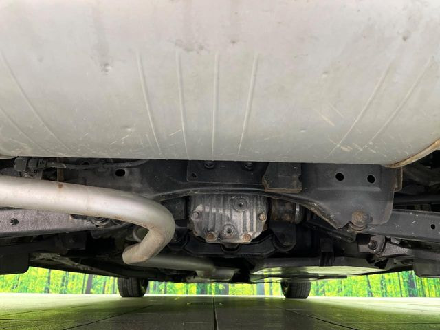 下回りがきれいなうちに、防錆加工の施工がオススメ。降雪地域はもちろん、沿岸部にお住いの方や、趣味でマリン・ウィンタースポーツをされる方にご好評いただいております。