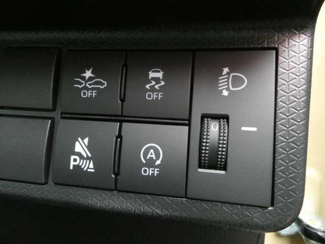 �N���A�����X�\�i�[��A�C�h�����O�X�g�b�v�ȂǑ������[����������