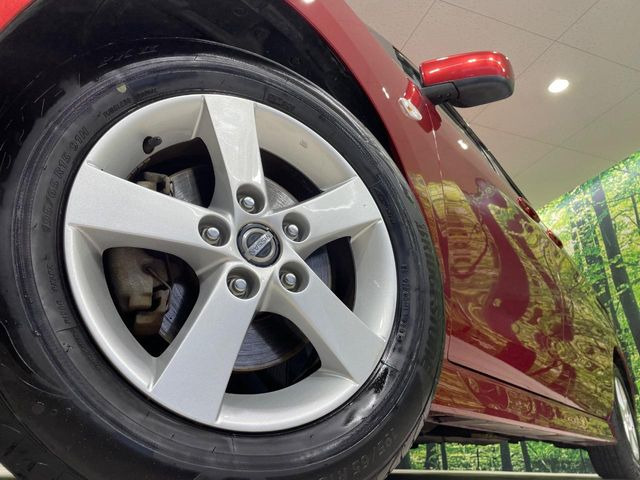 �y����15�C���`�A���~�z�C�[���z�O�ςɃ}�b�`���������A���~�z�C�[���𑕒����Ă���܂��B�e��ЊO�A���~�z�C�[����A�X�^�b�h���X�^�C�����戵�����Ă���܂��B���񂲑��k����������