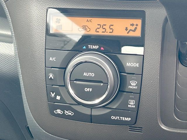 �y�I�[�g�G�A�R���z��x���D�݂̉��x�ɐݒ肷��΁A�ԓ��̉��x�����m�����ʂ≷�x�������Œ����B����&hellip;����&hellip;�Ɖ��x���X�C�b�`���������K�v�͂���܂���B���K�Ȏԓ���Ԃɂ͕K�{�̋@�\�ł��ˁ�