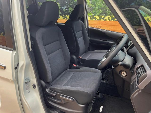 �^�]�ȃV�[�g���͎g�p�������Ȃ��A�ǍD�ȏ�ԂƂȂ��Ă��܂��B���J�Ɏg���Ă������Ƃ��悭�킩��܂��ˁB