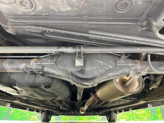 下回りがきれいなうちに、防錆加工の施工がオススメ。降雪地域はもちろん、沿岸部にお住いの方や、趣味でマリン・ウィンタースポーツをされる方にご好評いただいております。