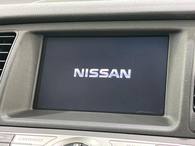 �y�����i�r�z�l�C�̏����i�r�𑕔����Ă���܂��B�i�r�̎g���₷���͂������A�I�[�f�B�I�@�\���[��!�L�����v�◷�s�͂������A�ʋ΂┃�����ȂǕ��i�̃h���C�u���y�����Ȃ�͂���