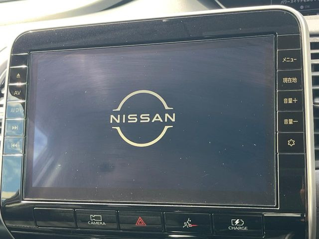 �y�����i�r�z�l�C�̏����i�r�𑕔��B�I�[�f�B�I�@�\���[�����Ă���ABluetooth�ڑ�����΂������̃X�}�z��MP3�v���C���[�̉��y���Đ��\!�����̉^�]������Ɋy�����Ȃ�܂�!!