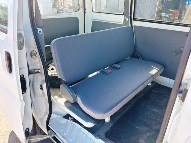 ���Ђł͌��I�������Ԃ𖈌���ʂɎd������s�Ȃ��A�����߂₷�����i�ł��񋟂��Ă���܂���