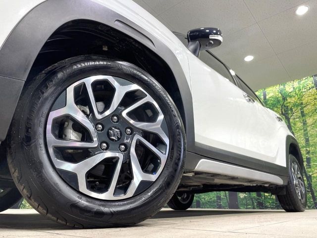 �y����16�C���`�A���~�z�C�[���z�O�ςɃ}�b�`���������A���~�z�C�[���𑕒����Ă���܂��B�e��ЊO�A���~�z�C�[����A�X�^�b�h���X�^�C�����戵�����Ă���܂��B���񂲑��k����������