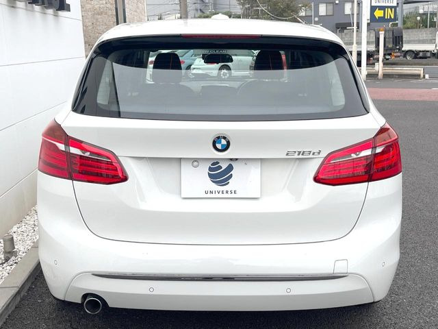 ●当店では第三者機関による車両品質鑑定を導入し、修復歴車を排除。鑑定書が発行されますので、ぱっと見ただけでは分からない箇所まで納得した上でご検討いただけます。※一部未実施の場合がございます。