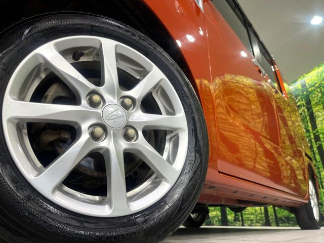 【純正14インチアルミホイール】外観にマッチした純正アルミホイールを装着しております。各種社外アルミホイールや、スタッドレスタイヤも取扱いしております。是非ご相談ください♪