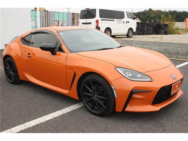 ���Ǝҗl�ւ̔̔��͂��f�肳���Ă��������܂��B �Ԍ������ԗ��̏ꍇ�́A�Ԍ����擾�������x�������z�ŕ\�����Ă���܂��B