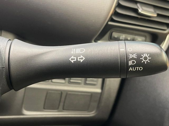 �y�I�[�g���C�g�z����̖��邳�ɉ����Ď����Ńw�b�h���C�g�̓_���E�������ł���@�\�ł�!���C�g�̕t���Y��E�����Y��Ȃǂ������Ȃ�A�J�̓���[���̑��s�����S!�g���l���ʉߎ����֗��ł��ˁ�