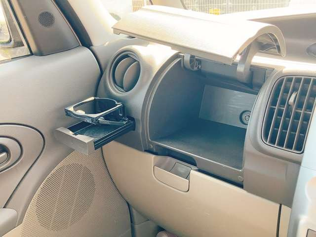 ���Ђ̔̔����邨�Ԃ̉��i�т�39.8���~�𒆐S�Ɏ�葵���Ă���܂��B