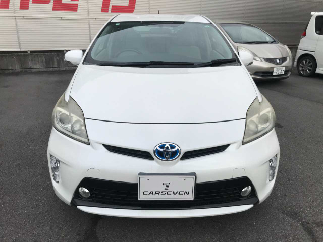 プリウス1.8 S