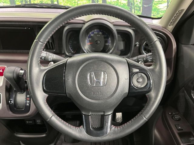 �y�����v�����X�e�A�����O�z�㎿�Ȋv���g�p���邱�ƂŁA��ɂ����������݂ƂĂ��^�]���₷���n���h���ł���