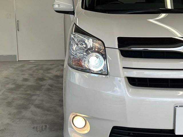 �yHID�w�b�h���C�g�z���ɖ��邭�O�����Ƃ炵�Ă����̂ŁA���V����Ԃ̑��s�������E�ǍD�ň��S���Ă���肢�������܂��B