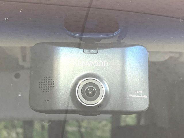 �y�h���C�u���R�[�_�[�z���S�E���S�ȃJ�[���C�t�ɕK�{�̃h���C�u���R�[�_�[�𑕔�!���s���͂������A������^�]�⎖�̂ɑ��������ۂ̏󋵂��f���ŋL�^���A����̃��X�N�ɔ����܂��B