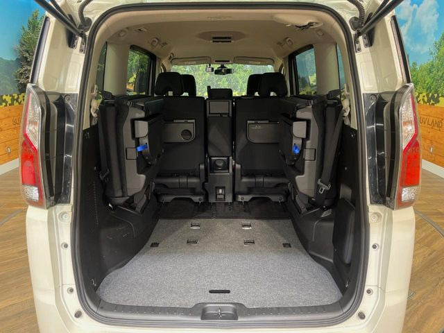 �y�f���A���o�b�N�h�A�z�ʏ�̊J�ɉ����āA�����ӂ݂̂̏ȃX�y�[�X�ŊJ���\�B�������ԏ�ł��A�Ԃ��߂Ȃ������Ȃ��ו��̏o�����ꂪ�ł��܂���