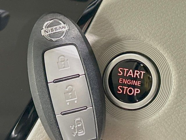 �y�C���e���W�F���g�L�[�z�J�o����|�P�b�g�ɓ��ꂽ�܂܂ł��h�A�̎{���E�������\�ȃX�}�[�g�L�[�𑕔��B�G���W���̃I���E�I�t�����J�M�����o���K�v����������Ƃ��Ă��֗��ł���