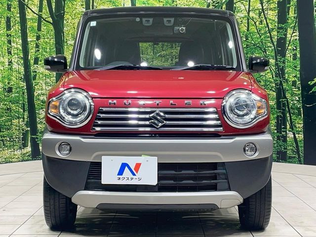 弊社では、全車『修復歴なし』のお車のみ取り扱っております。専任バイヤーによる厳選した仕入れの後、入庫後の車両チェックを行い、ネクステージが認定した高品質な中古車をご提供しております。