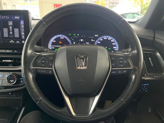 �y�����v�����X�e�A�����O�z�㎿�Ȋv���g�p���邱�ƂŁA��ɂ����������݂ƂĂ��^�]���₷���n���h���ł���