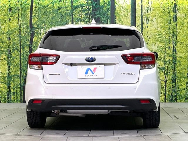 安心の最長10年・走行無制限保証(有償)をご用意。保証内容も充実はもちろん、無料点検&オイル交換や、年中無休の全国・24時間ロードサービスも付帯されておりますのでご安心下さい。