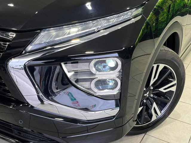 �yLED�w�b�h���C�g�z���V����ԑ��s�����ǍD�Ȏ��E���m�ۂ����S���ĉ^�]�ł��鍂�P�xLED�w�b�h���C�g�𑕔�!�_�����x�������A����d�͂��}�����Ă��܂��B