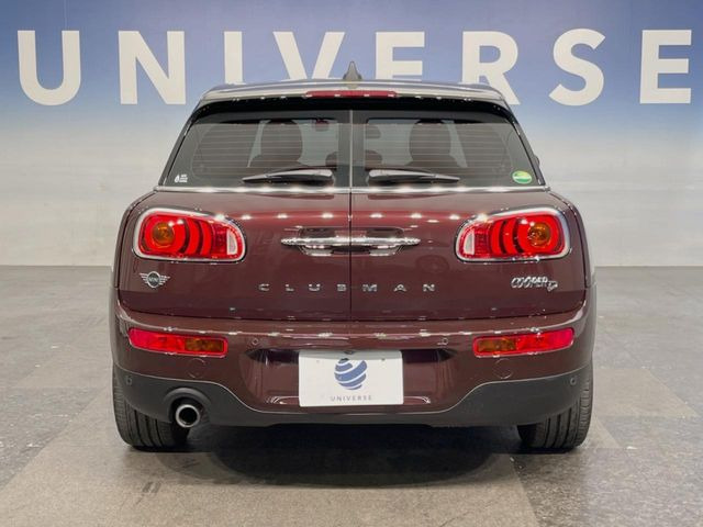 ●当店では第三者機関による車両品質鑑定を導入し、修復歴車を排除。鑑定書が発行されますので、ぱっと見ただけでは分からない箇所まで納得した上でご検討いただけます。※一部未実施の場合がございます。