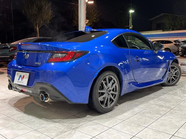 ☆全国のネクステージからお取り寄せが可能※!遠方の店舗に展示してあるクルマが気になる場合も、最寄りの店舗でご覧いただくことが可能です!是非私たちに要望をお聞かせください!※別途費用