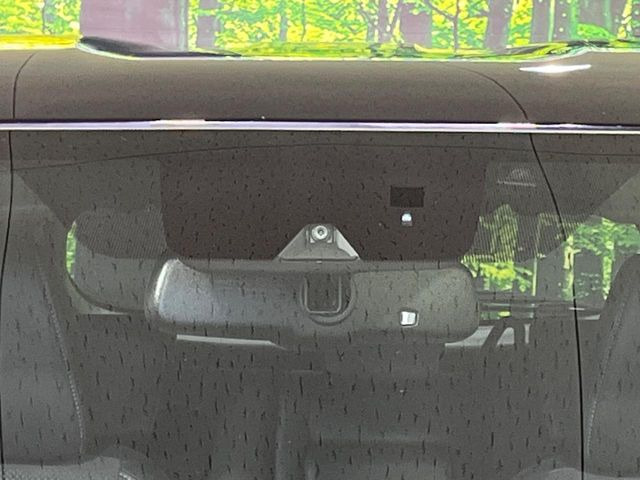 �y�O�He-Assist�z���s���ɑO���̎ԗ�����F�����A�Փ˂������Ȏ��͌x��ƃu���[�L�ŏՓˉ���Ɣ�Q�y�����A�V�X�g�B�����S�Ƀh���C�u�����y���݂��������܂��B