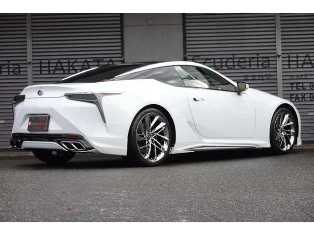 �S���[�Ԓv���܂��B�����̂����������A�c���ݒ�^���[�������p�\�ł��̂ŁA���C�y�ɂ��₢���킹���������B