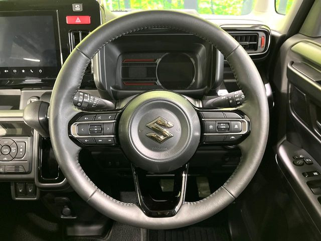 �y�����v�����X�e�A�����O�z�㎿�Ȋv���g�p���邱�ƂŁA��ɂ����������݂ƂĂ��^�]���₷���n���h���ł���