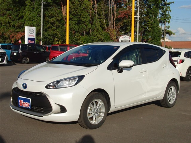 アクア1.5 G E-Four 4WD