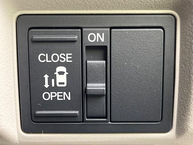 �y�p���[�X���C�h�h�A�z�X�}�[�g�L�[��^�]�Ȃ̃X�C�b�`�ŃX���C�h�h�A�̊J���\���d��������͂����ăh�A���J����K�v�������A���������q�l�ł��A�d���ו��������Ă��鎞�����N�ɊJ���߂ł��܂���