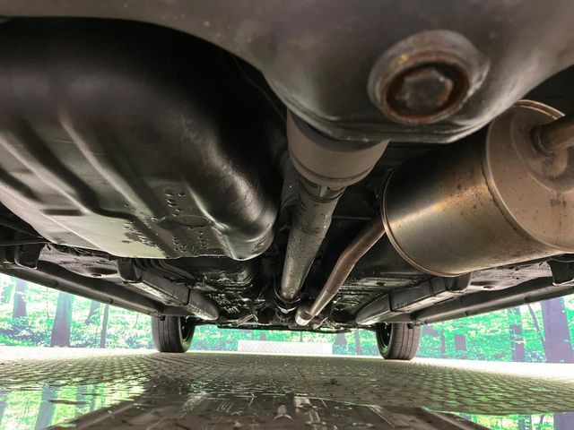 下回りがきれいなうちに、防錆加工の施工がオススメ。降雪地域はもちろん、沿岸部にお住いの方や、趣味でマリン・ウィンタースポーツをされる方にご好評いただいております。