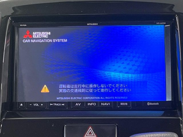 �y�i�r�Q�[�V�����z�g���₷���i�r�ŖړI�n�܂ł�������ē����Ă���܂��B�e��I�[�f�B�I�Đ��@�\���[�����Ă���A���Ԃ̉^�]������Ɋy�����Ȃ�܂�!!