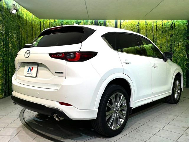 ☆全国のネクステージからお取り寄せが可能※!遠方の店舗に展示してあるクルマが気になる場合も、最寄りの店舗でご覧いただくことが可能です!是非私たちに要望をお聞かせください!※別途費用