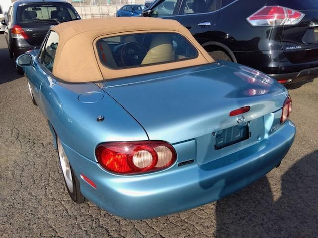 ロードスター1.8 VS