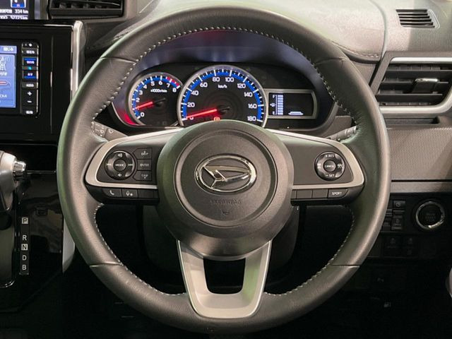 �y�X�e�A�����O�X�C�b�`�z�^�]���A�O������ڐ������炷���ƂȂ��A�I�[�f�B�I���̑��삪�\�ȕ֗��@�\!���S&���K�ȃh���C�u�����o���Ă���܂���