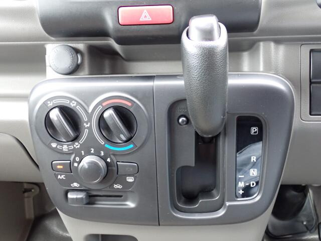 �V�t�g�ƃG�A�R���ł��B�_�C�������̃}�j���A���G�A�R���ɂȂ�܂��B�V���v���Ŏg���₷��!