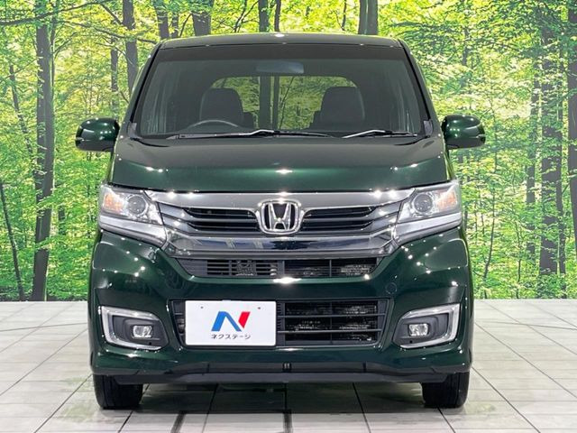 弊社では、全車『修復歴なし』のお車のみ取り扱っております。専任バイヤーによる厳選した仕入れの後、入庫後の車両チェックを行い、ネクステージが認定した高品質な中古車をご提供しております。