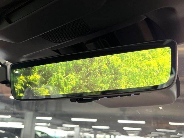 �y�X�}�[�g�����r���[�~���[�z��Ȃ̑傫�ȉו��⓯��҂Ō�����m�F���Â炢���ł����S!�J�������B�e�����ԗ�����̉f�������[���~���[���ɕ\���B�N���A�Ȏ��E�ŏ󋵂̊m�F���\�ł�!