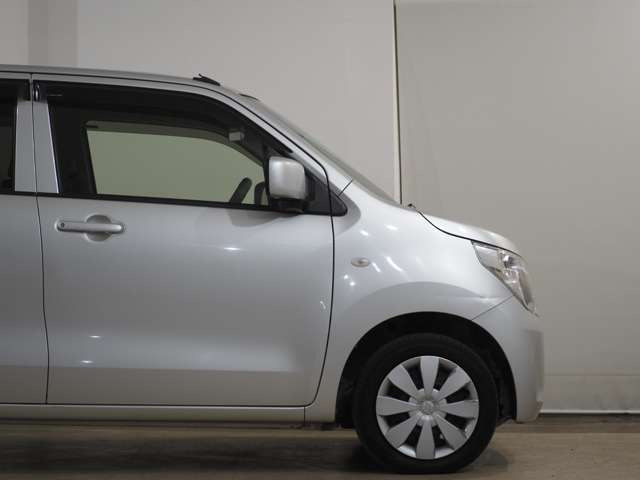 LINE�n�߂܂�����l�b�g�ɂ͍ڂ��Ă��Ȃ��ʐ^���������A�G���W���������������Ȃǂ̂��v�]�ɂ��������܂�!�F�B�o�^���ă��b�Z�[�W�������M������(^&omega;^)