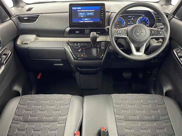 デリカミニT プレミアム 4WD