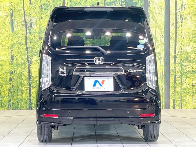 安心の最長10年・走行無制限保証(有償)をご用意。保証内容も充実はもちろん、無料点検&オイル交換や、年中無休の全国・24時間ロードサービスも付帯されておりますのでご安心下さい。