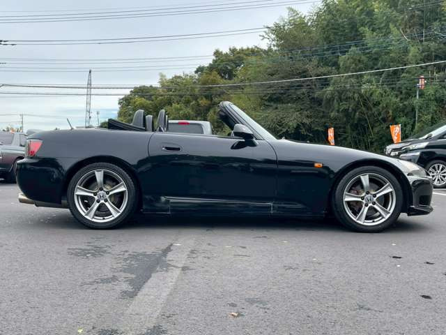 ���X�݌ɂ͊O���A�����N���[�j���O��ɓW�����A�����Ď��̏C�����̗L���A���[�^�[��������̗L������O�ҋ@�ւɂ�錟����S����{���Ă���܂��B�Ԍ��A�����A����h�������ЂőΉ��ł��܂��̂ł����S���������B