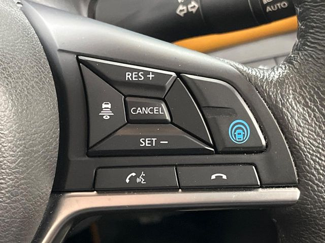 �y�v���p�C���b�g�z�������H�ł̒��������s���y��!!�a�؎��Ə��񑖍s�̃V�[���ŁA�A�N�Z���E�u���[�L�E�X�e�A�����O�������Ő��䂵�A�������^�]�̕��S���y�����Ă���܂���